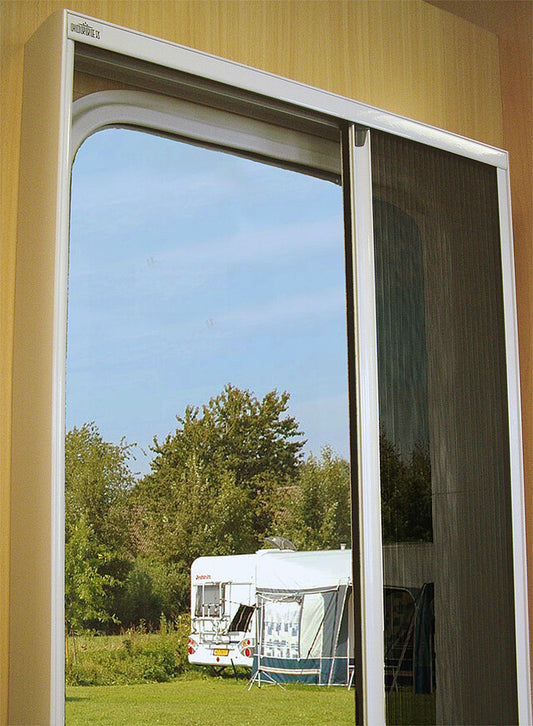 Tkrano durys šviesiai pilkos