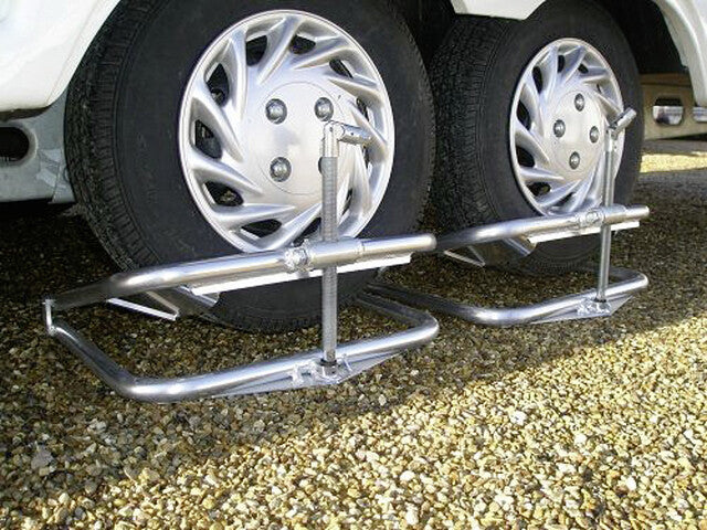 Milenco jack Aluminium leveller Wheels 13 inch to 16 inch