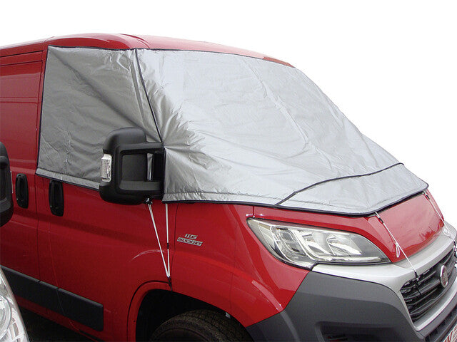 Outdoor insulating mat