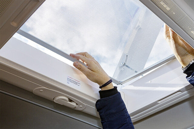 Fly screen BRUNNER FLYNET for roof hood Midi