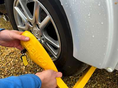 Wheel clamp Wraith 3 Caravan Wheel Lock Sold Secure Gold