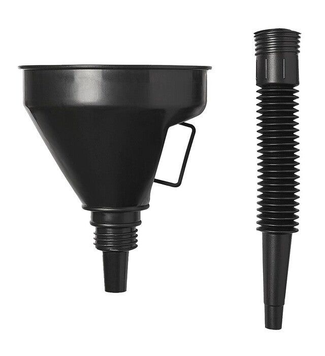 Hopper with flexible outlet pipe