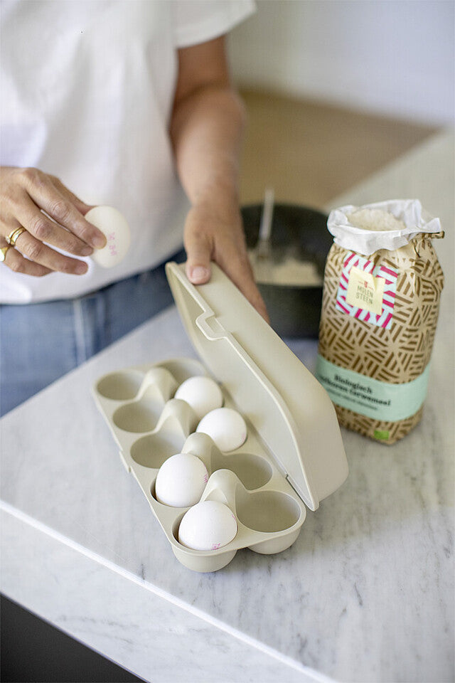 Egg box koziol EGGS TO GO Colour nature desert sand for 10 eggs