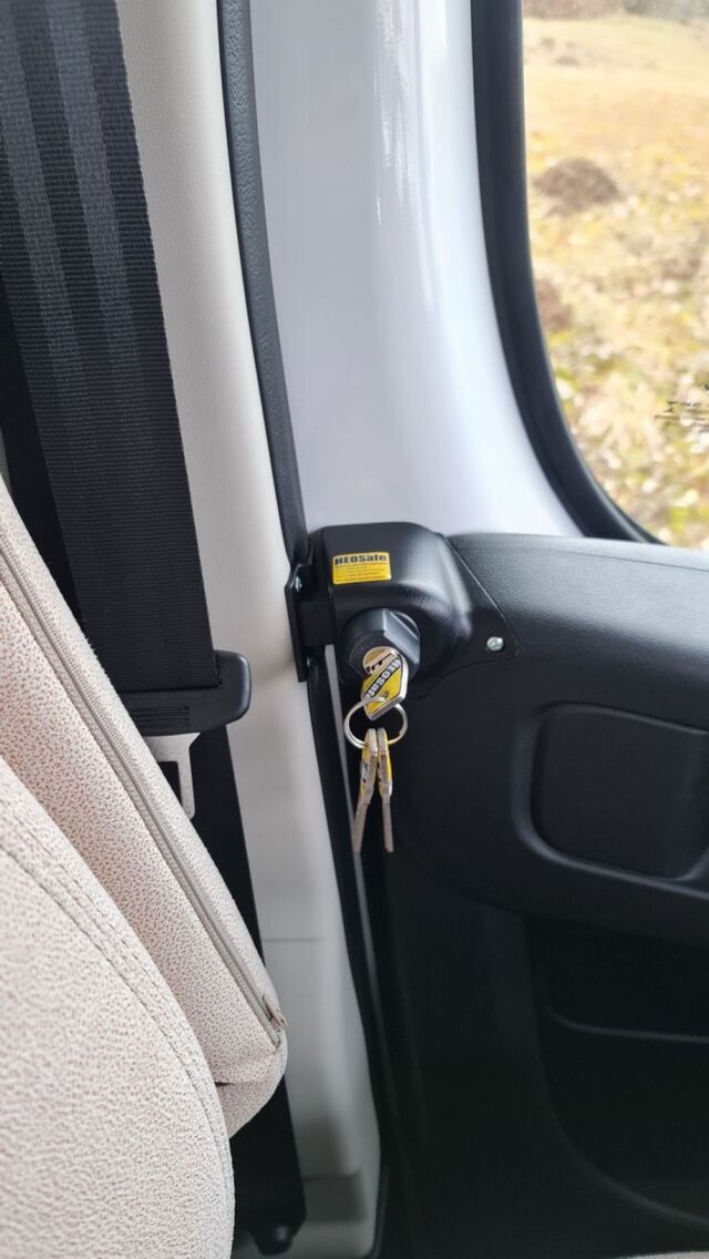 HEOSystem set sim. locking HEOSafe 1x anti-theft add. Lock Fiat Ducato 2021, 2x add. lock Carado from 2019