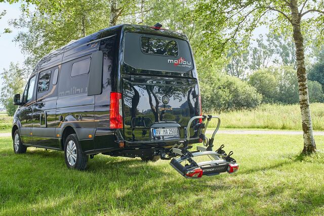 Rear bike carrier Strada EVO RV Load capacity 60 kg Color silver