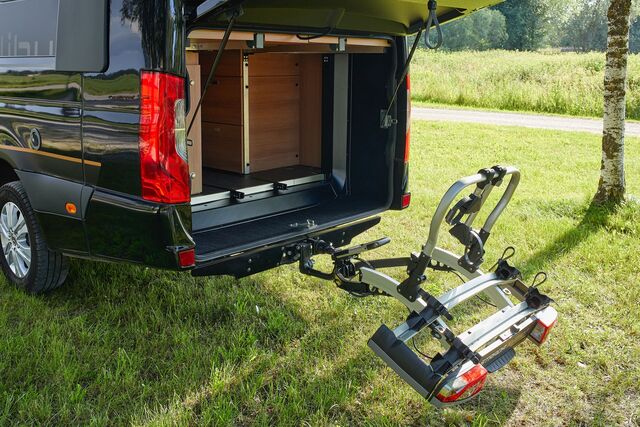 Rear bike carrier Strada EVO RV Load capacity 60 kg Color silver