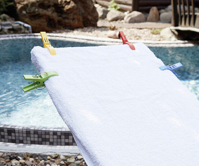 Beach towel holder 4 pieces colour multicolor