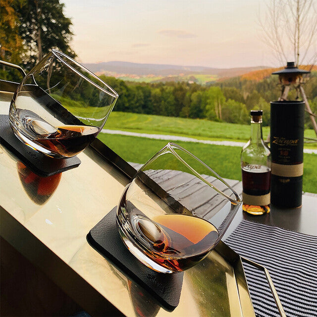 Magn. cryst. glasses silwy WHISKY 2-pc. set 250 ml 2 cryst. glasses + 2 pads Col. transparent