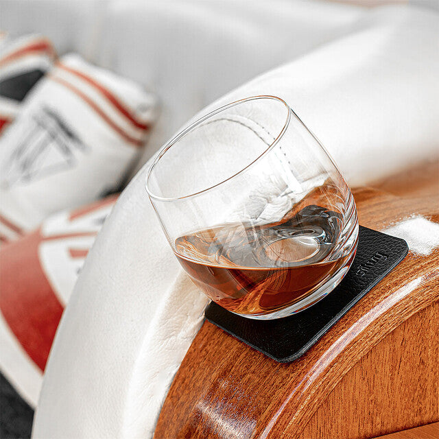 Magn. cryst. glasses silwy WHISKY 2-pc. set 250 ml 2 cryst. glasses + 2 pads Col. transparent