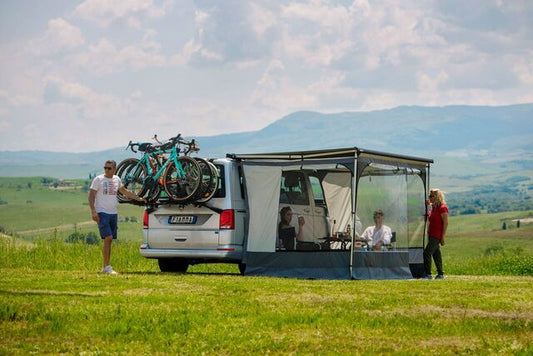 Room Van Premium markizės
