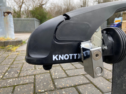 Sankabos užraktas Knott Compact Hitchlock, europietiška versija