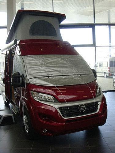 Vientisas išorinis izoliacinis kilimėlis, skirtas pusiau integruotiems, nišoms ir furgonams